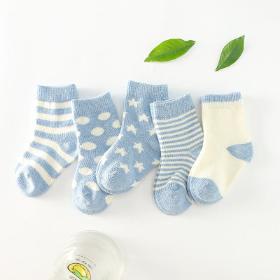 Set of baby socks with blue and white patterns